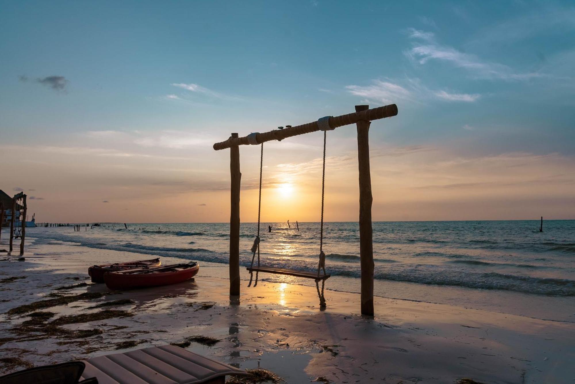 Awa Holbox Hotel Boutique - Beach Front Zewnętrze zdjęcie